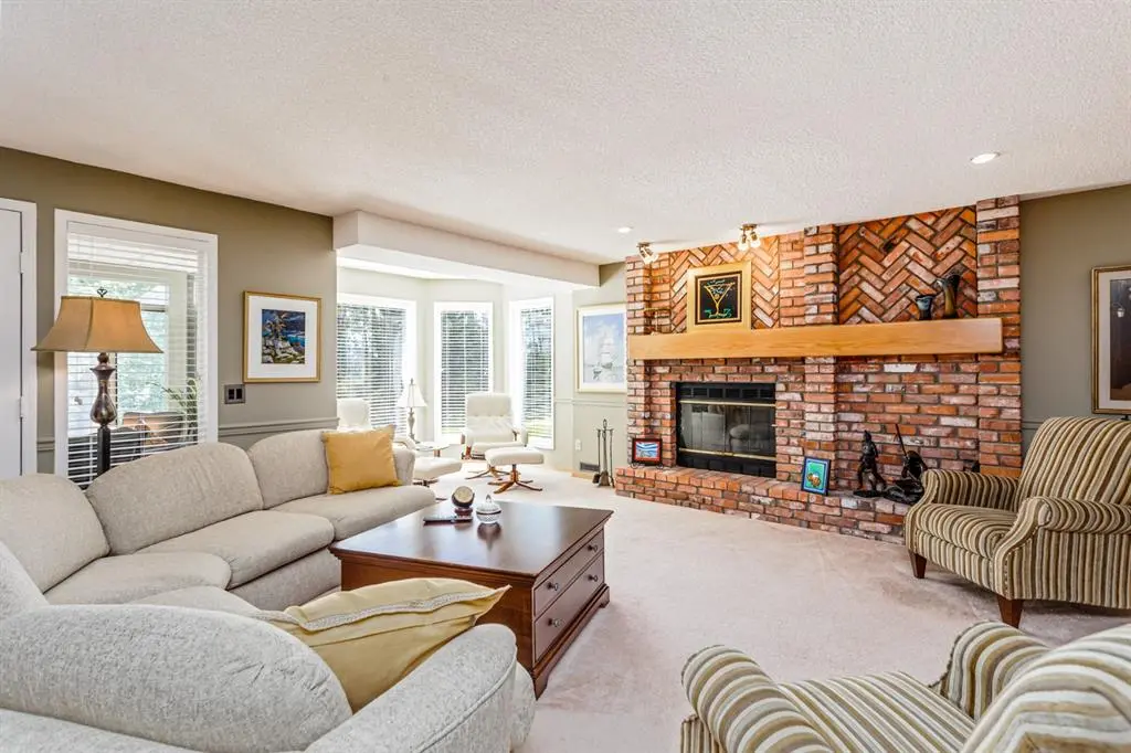 Impressive Cabinet Refacing LTD | Cabinet Refacing & Modifications